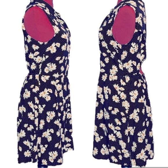 Divided by H&M Polka Dot Daisy Short Sundress sz Medium - Picture 2 of 6